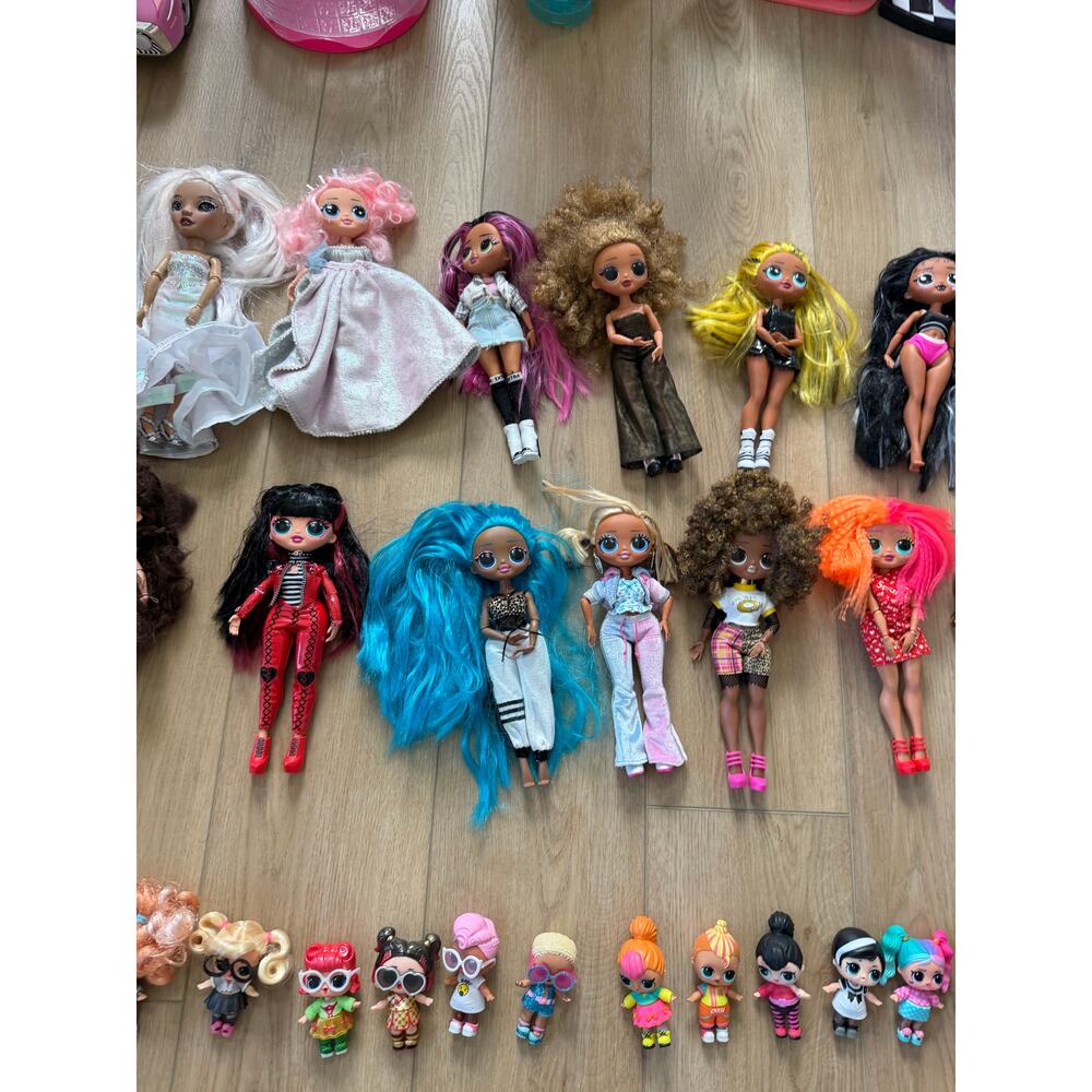 HUGE LOT of OMG LOL Dolls - 95 Dolls Babies Pets + Accessories - Picture 5 of 14